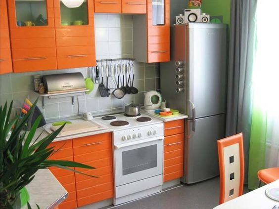 Дизайн малогабаритной кухни с холодильником в хрущевке на 5-6 кв.м. + 190 ФОТО реальных и практичных планировок