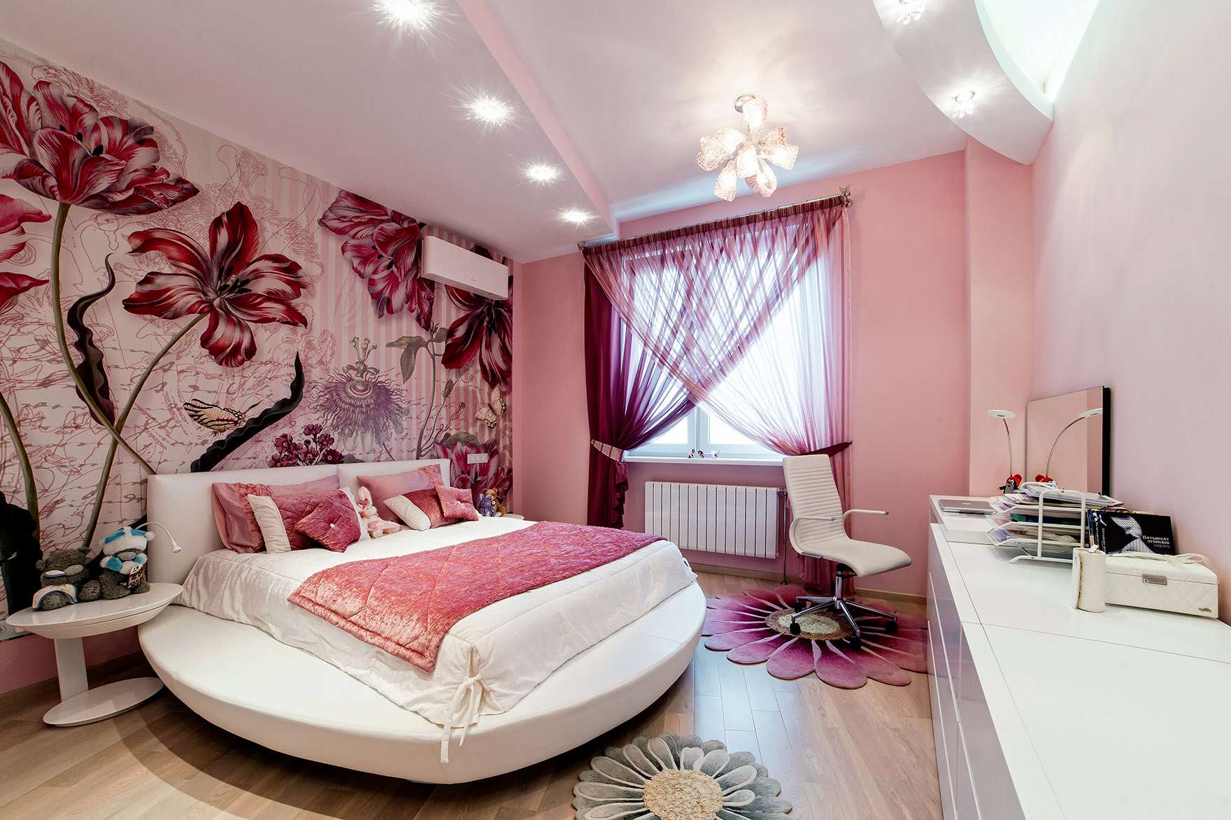 1 комнатка. Спальня для девушки. Фотообои в интерьере спальни. Спальня в розовых тонах. Спальня в розовом цвете.