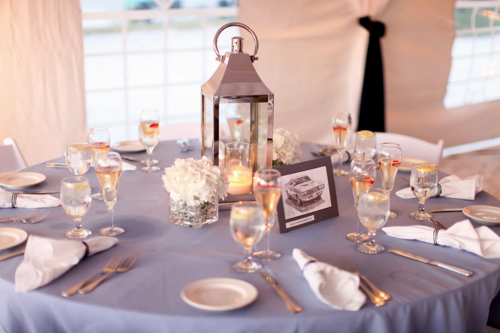 Украшение столов на свадьбу для гостей