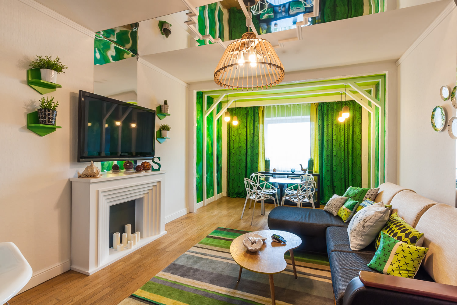Купить однокомнатную квартиру в зеленом. Зеленый цвет в интерьере. Интерьер в зеленых тонах. Гостиная в зеленых тонах. Гостиная в салатовых тонах.