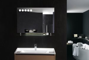 Зеркало в ванную с Подсветкой (200+ Фото): Практичность и оригинальность идеи. Выбираем дополнительные аксессуары (розетка/часы/подогрев)