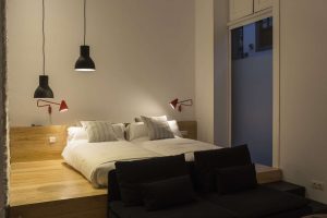 Кровать подиум в квартире: 205+ (Фото) Идей и рекомендаций для интерьера (с ящиками, с выдвижной кроватью, в нише)