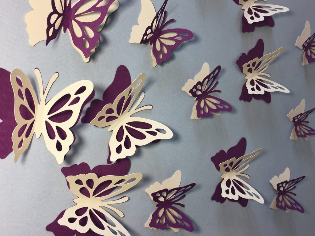 Как сделать бабочек из бумаги на стену своими руками