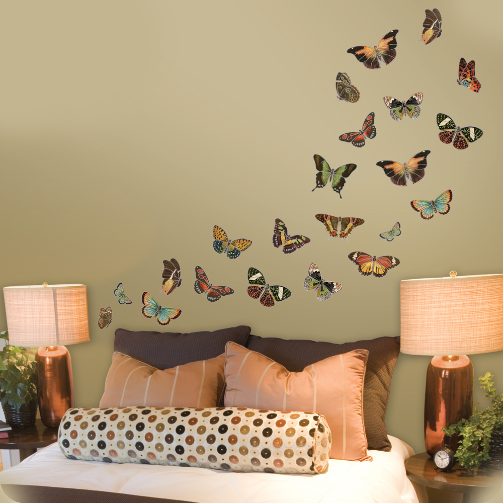 Бабочки клеит. Бабочки на стену. Бабочки на стену декор. Украсить стену бабочками. Интерьерные бабочки на стену.