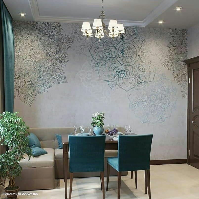 Неповторимый ремонт в кухне в цвете тиффани и с мандалами на стенах
