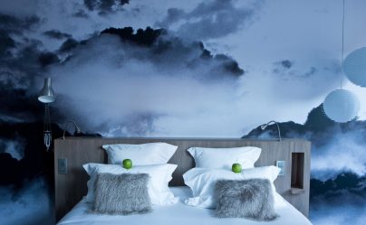 3Д фото обои на стену (+225 Фото): ТОП-5 видов для современных интерьеров + Советы по оформлению