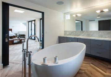 Акриловая или чугунная ванная: Плюсы и минусы (160+ Фото). Какую лучше выбрать?