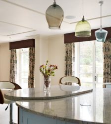 Арт-деко в интерьере: 195+ (Фото) дизайна в гостиной, кухне, спальне. Мебель, которая изменит Вашу жизнь