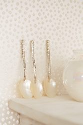 Бежевые обои в интерьере — 175+ (Фото) Комбинированных Сочетаний (в кухне, гостиной, спальне)