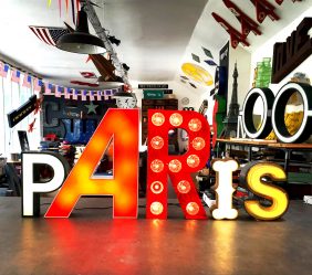 Стол в стиле Лофт (115+ Фото): Какой вид конструкции лучше? (письменный/журнальный/барный/обеденный/трансформер)