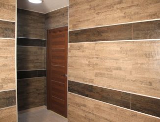 Внутренняя декоративная отделка стен (обои, плитка, панели, штукатурка, краска) + 220 ФОТО