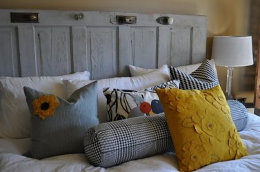 Декоративные подушки Своими руками — Изюминка вашего интерьера. Мастер-классы, схемы, выкройки (145+ Фото)