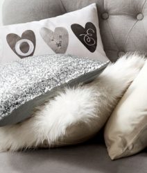 Декоративные подушки Своими руками — Изюминка вашего интерьера. Мастер-классы, схемы, выкройки (145+ Фото)