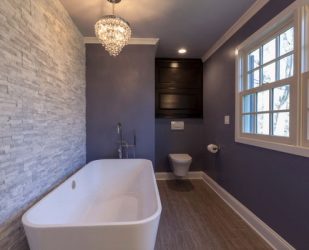 Отделка Ванной комнаты искусственным камнем: Умывальник, столешница, полки. Особенности использования материала