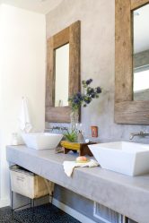 Отделка Ванной комнаты искусственным камнем: Умывальник, столешница, полки. Особенности использования материала