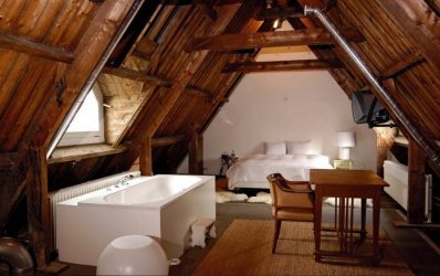 Деревянный потолок с декоративными балками: 165+ (Фото) дизайна и отделки