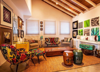 Деревянный потолок с декоративными балками: 165+ (Фото) дизайна и отделки