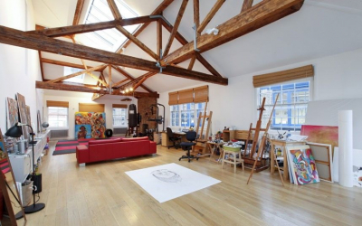 Деревянный потолок с декоративными балками: 165+ (Фото) дизайна и отделки