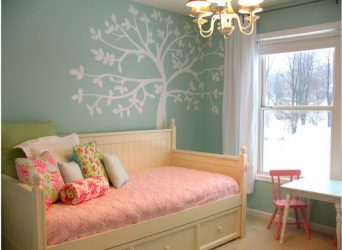 Дизайн детской комнаты с мягким диваном: Как и Куда лучше поставить?