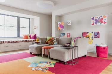 Дизайн детской комнаты с мягким диваном: Как и Куда лучше поставить?