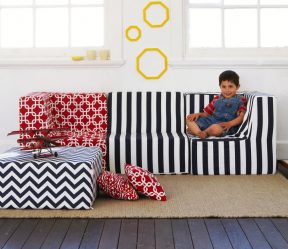 Дизайн детской комнаты с мягким диваном: Как и Куда лучше поставить?