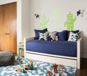 Дизайн детской комнаты с мягким диваном: Как и Куда лучше поставить?