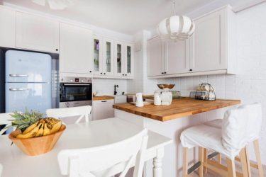 Дизайн малогабаритной кухни с холодильником в хрущевке на 5-6 кв.м. + 190 ФОТО реальных и практичных планировок