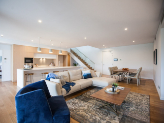 Дизайн интерьера таунхауса в современном стиле: 155+ (Фото) проектов для гостиной, кухни, двора