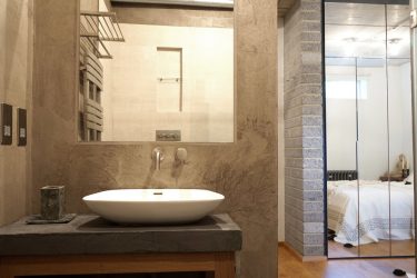 Дизайн ванной в деревянном доме (200+ Фото): Отделка своими руками (потолок, пол, стены)