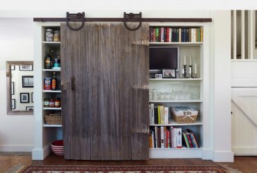 Двери с Зеркалом: 125+ (Фото) входных и межкомнатных в интерьере (пластиковые, металлические, деревянные, купе)