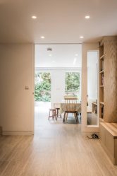 Двери с Зеркалом: 125+ (Фото) входных и межкомнатных в интерьере (пластиковые, металлические, деревянные, купе)