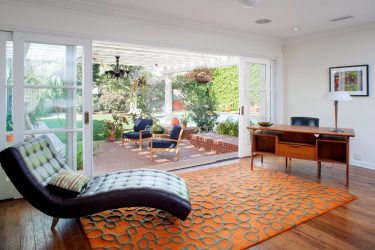 Двери с Зеркалом: 125+ (Фото) входных и межкомнатных в интерьере (пластиковые, металлические, деревянные, купе)