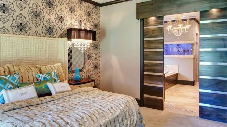 Двери в туалет и ванную — Какие Лучше? 170 Вариантов для Вашего выбора (стеклянные, пластиковые, раздвижные)