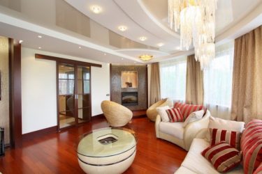 Двухуровневые потолки в зале:  Материалы, интересные сочетания, идеи по дизайну (135+ Фото)