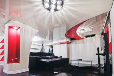 Двухуровневые потолки в зале:  Материалы, интересные сочетания, идеи по дизайну (135+ Фото)