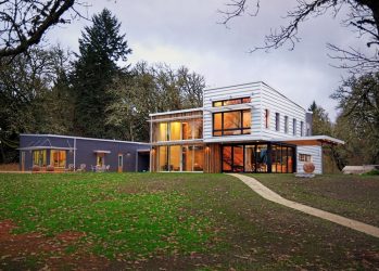 Фасадные панели для загородного дома — Как выбрать? 230+ (Фото) Отделки снаружи (под камень, под кирпич, из дерева)