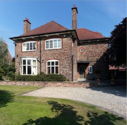 Фасадные панели для загородного дома — Как выбрать? 230+ (Фото) Отделки снаружи (под камень, под кирпич, из дерева)