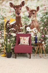 Фотообои на стене в Гостиной, Спальни, Кухни и Детской: 205+ Фото Привлекательных интерьеров