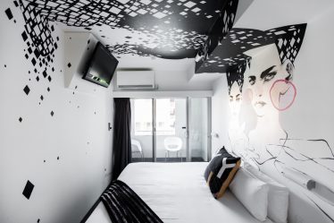 Фотообои в интерьере спальни: 205+ (Фото) Красивых идей для создания уюта