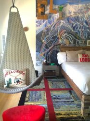 Фотообои в интерьере спальни: 205+ (Фото) Красивых идей для создания уюта