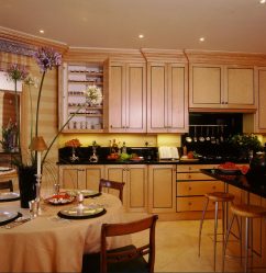 Как обустраиваются Классические гостиные: Советы от дизайнеров (205+ Фото)