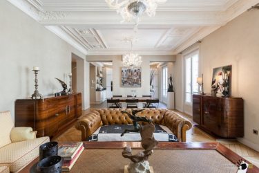 Как обустраиваются Классические гостиные: Советы от дизайнеров (205+ Фото)