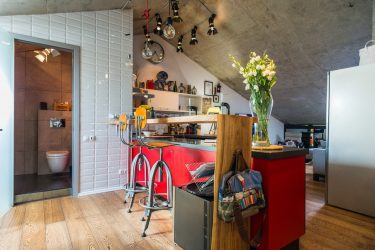 Дизайн дома с мансардой (170+ Фото) — Варианты отделки интерьера комнаты