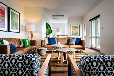 Кожаный диван в интерьере: С чем подать? 160+ (Фото). От больших до маленьких. От белых до черных