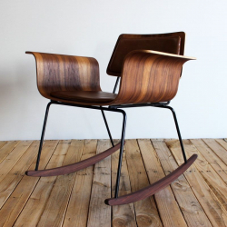 Кресло-качалка в интерьере: Отличная мебель, которая сделает ваш дом уютнее. 160+ (Фото) своими руками из дерева, металла, фанеры