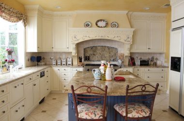Дизайн красивых Кухонь в стиле Прованс: 240+ Фото Современных Оформлений (стены, потолок, шторы)