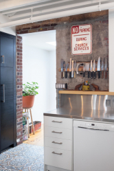 Интерьер кухни с нишей: Оформляем кухонное пространство правильно (в стене, под окном, в углу)