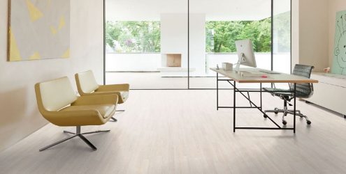 Ламинат в интерьере квартиры (на полу, стенах, потолке). Полезные советы, рекомендации, ТОП-5 трендов + 100 ФОТО