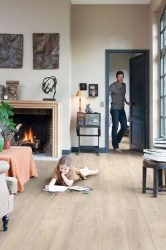 Ламинат в интерьере квартиры (на полу, стенах, потолке). Полезные советы, рекомендации, ТОП-5 трендов + 100 ФОТО