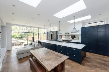 Как Поставить Маленький диван на кухню? 200+ (Фото) Уютных кухонных интерьеров